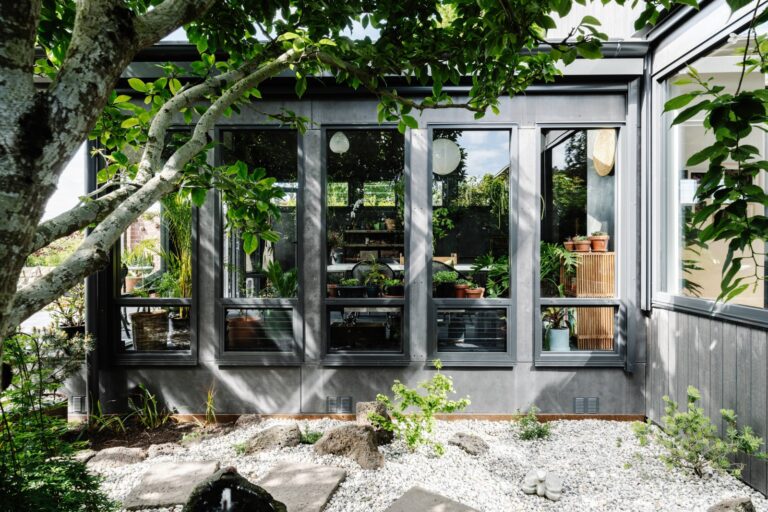 conscious construction co greenhouse grove exterior 1 2 768x512